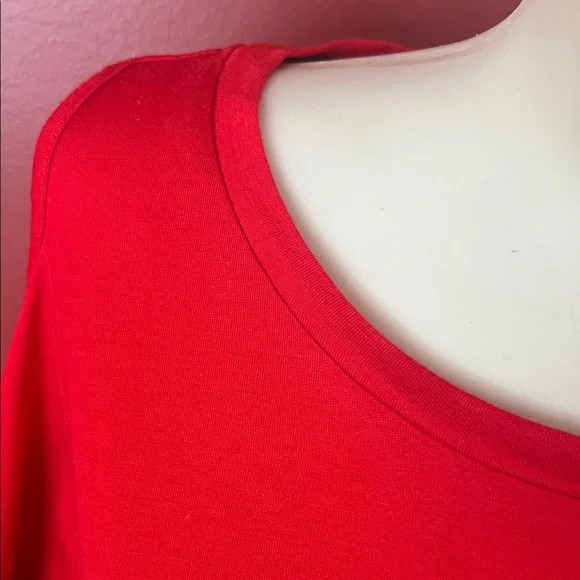 Like new G-lll 4her Red St. Louis Cardinals T-Shirt - Picture 3 of 13